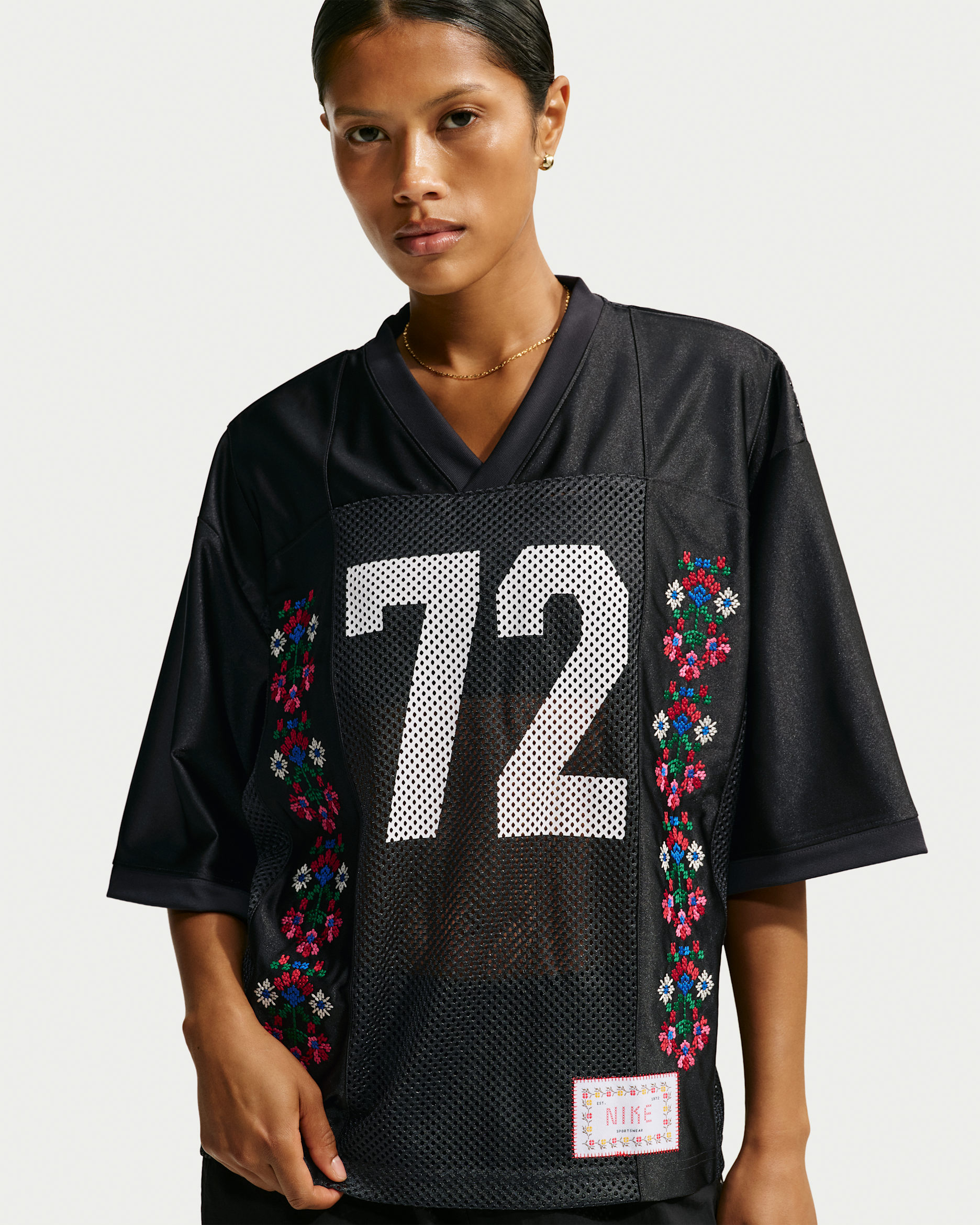 Nike Sportswear Women's Oversized Short-Sleeve Graphic Jersey